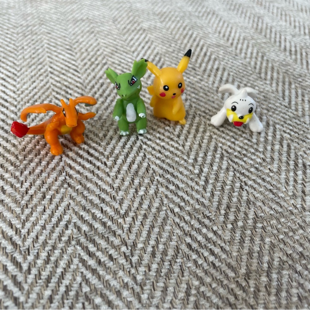 Pokemon Mini Figures Tiny Lot of 4 Bundle
